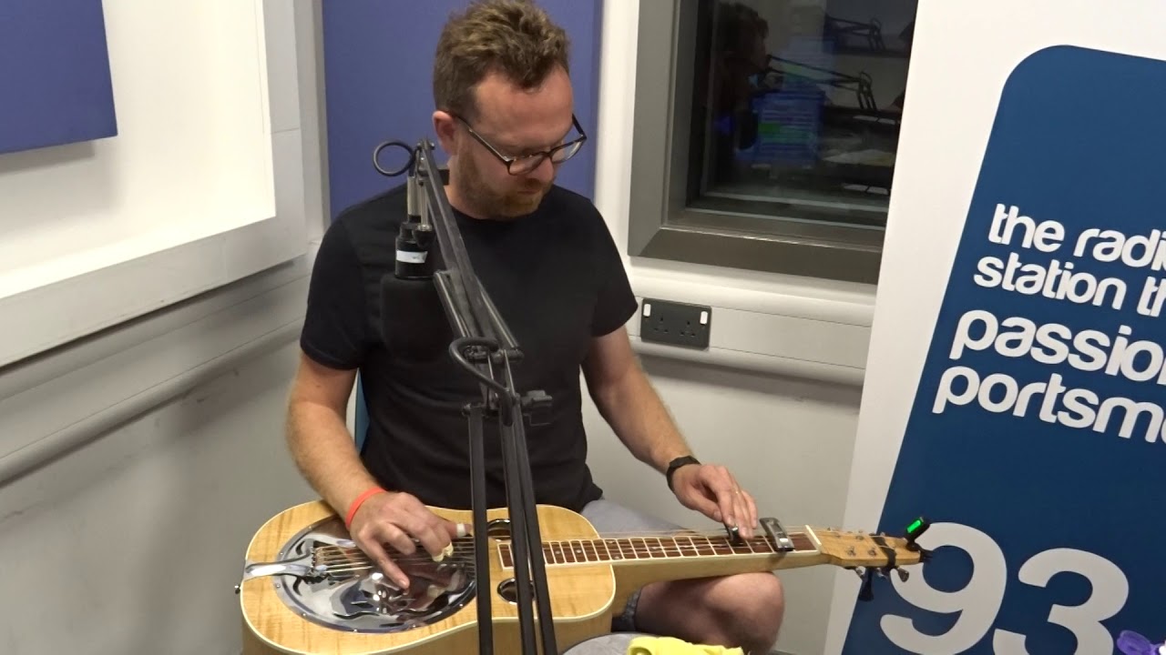 americana salon Emily Barden with Chris Eaton - ANGEL FROM MONTGOMERY - Express FM - 05/08/18