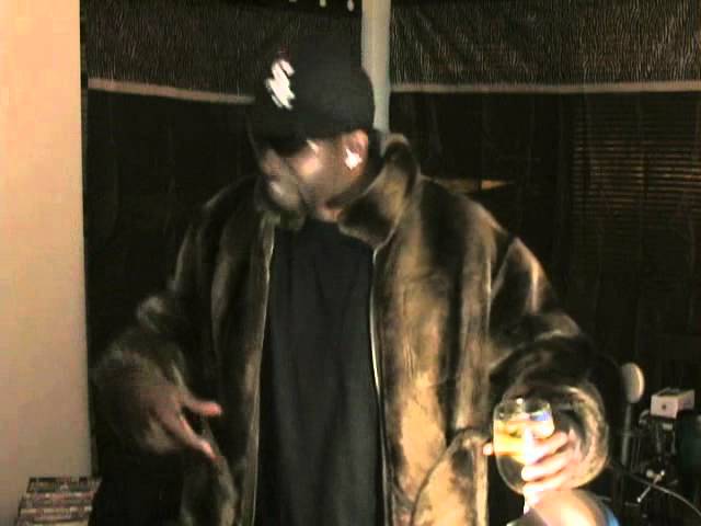 Obejrzyj LCDAONE - LEGION " OFFICIAL MUSIC VIDEO " 2014 w YouTube Obejrzyj LCDAONE - LEGION " OFFICIAL MUSIC VIDEO " 2014 w YouTube