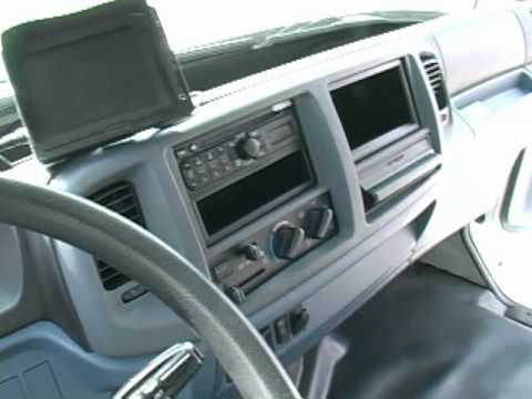 Hino Box Truck 08 4361 Mpg Youtube