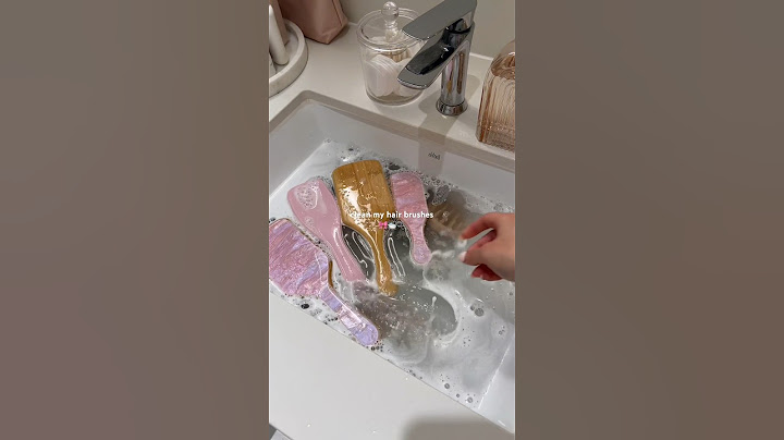 all clean🧼🫧 #hairbrushes #cleaning #cleaningroutine #reset #cleanwithme #asmr #haircare