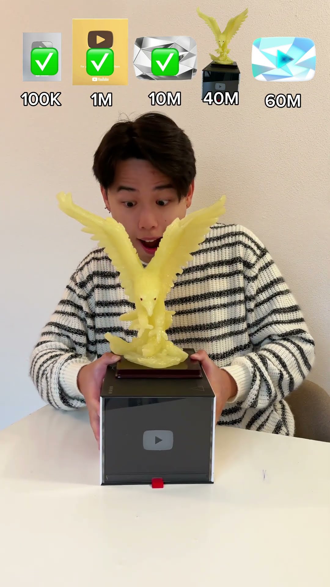 40 MLN PLAY BUTTON? #shorts