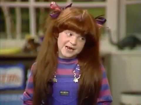 Download Small Wonder Season 1 Episode 12 Ted's New Boss(Without intro song)