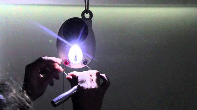 Brilliant Design: A Gravity-Powered Light - Core77