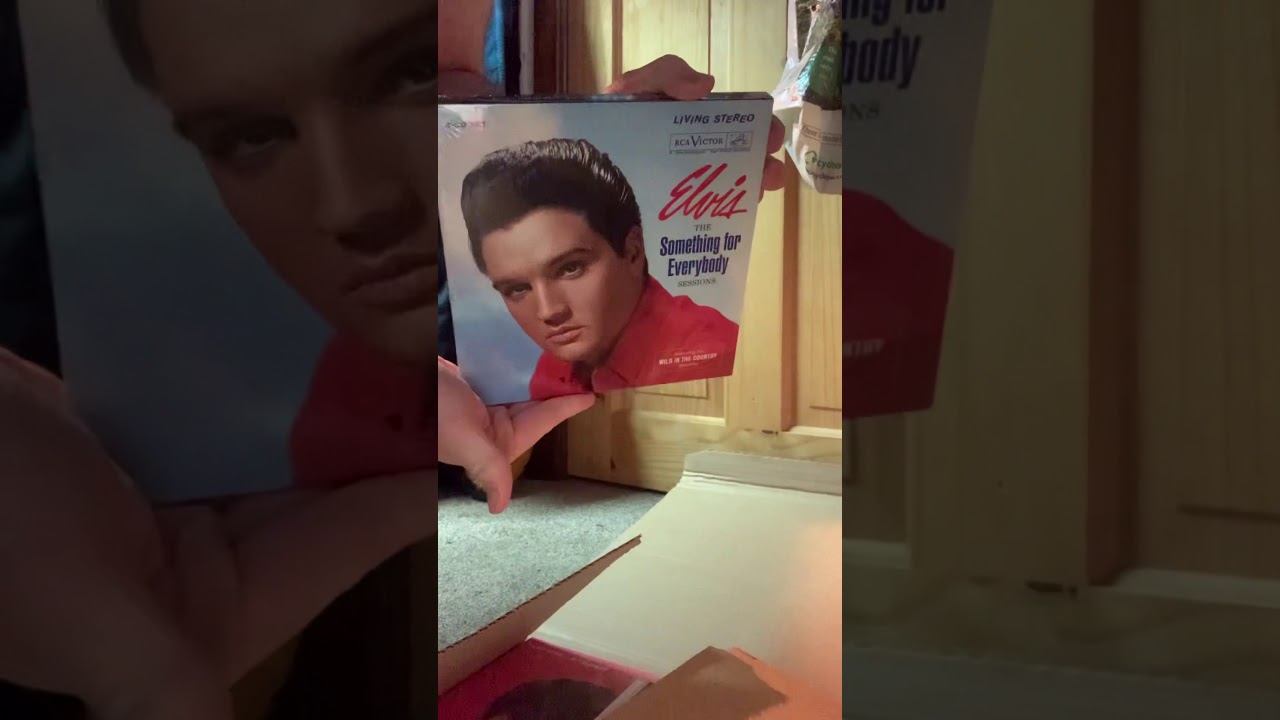 Assista a Elvis Presley ftd unboxing no YouTube Assista a Elvis Presley ftd unboxing no YouTube