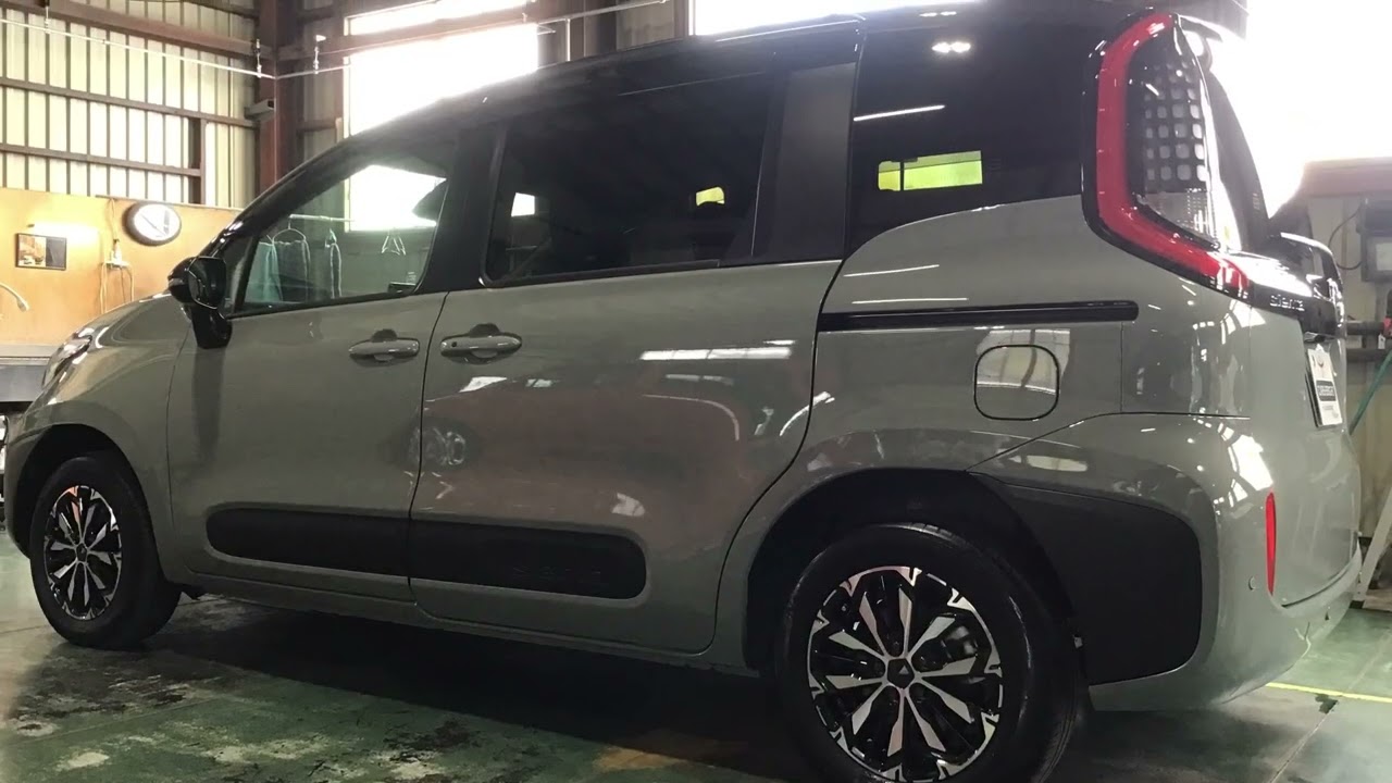 トヨタ　シエンタ　セラミックスコートMOV