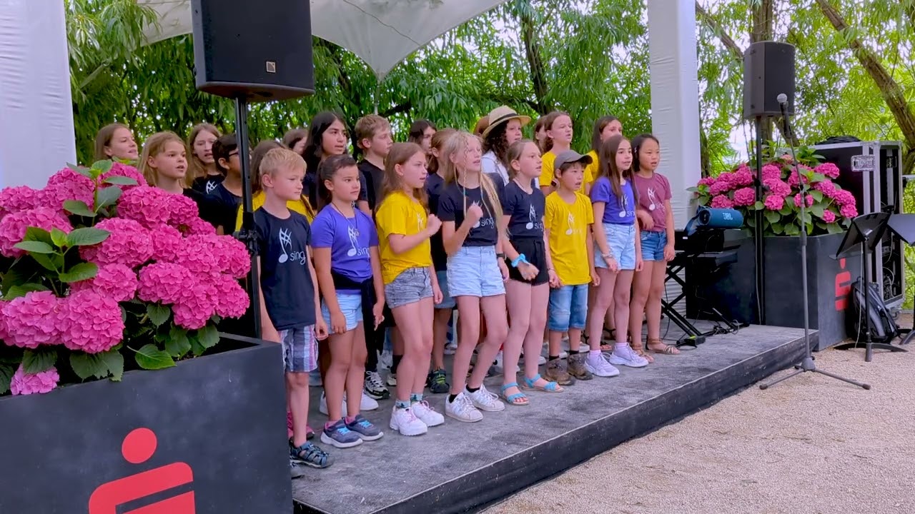 Sofia (Alvaro Soler) - Hashtag Sing Children's Choir Cover