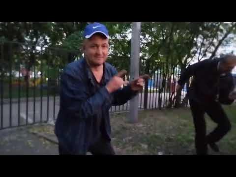 Савок гуляет . - YouTube