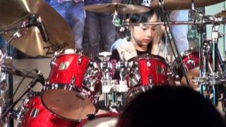 Video thumbnail of "Child's anthem / TOTO / 8 Years Drummer Girl"