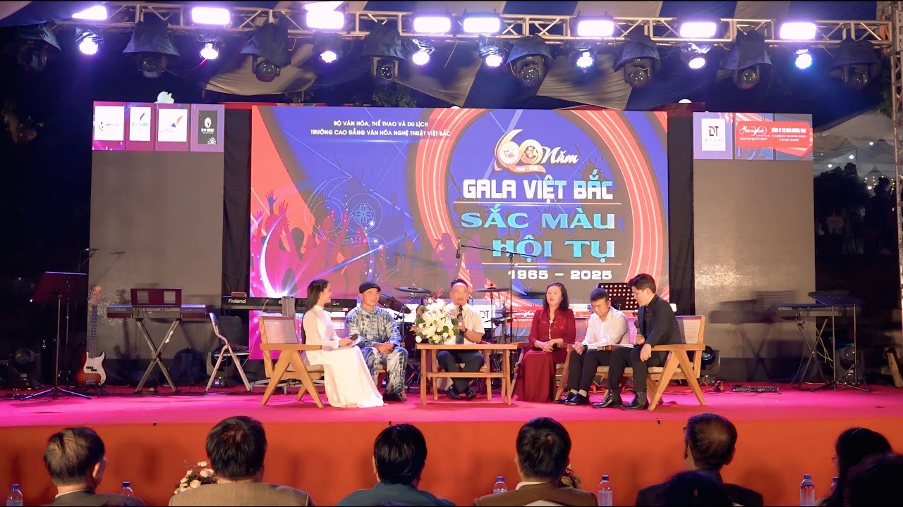 Thầy Giáo Chia Sẻ Về Tuổi Thơ Nghèo Của A Páo Phải Làm Thêm Để Kiếm Tiền Theo Học Trường Nghệ Thuật