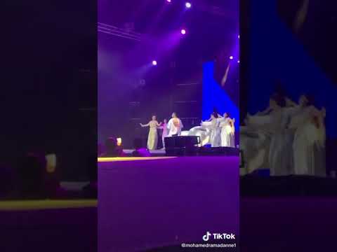 محمد رمضان انا مش بشرب طلبت عصير مطلع عصير انا مش بشرب شايف عصفير