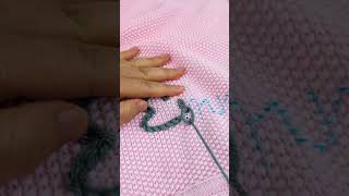 Make a personalized baby blanket with me ❤️ #babyblanket #personalized #newborngift #handembroidered