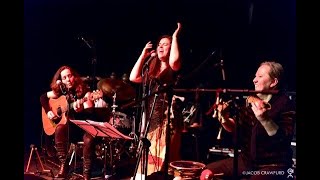 Morenika - שחרחורת - Azulejos Resimi