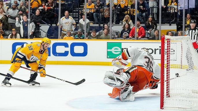 Nashville Predators: Contract talks with Roman Josi have hit a snag