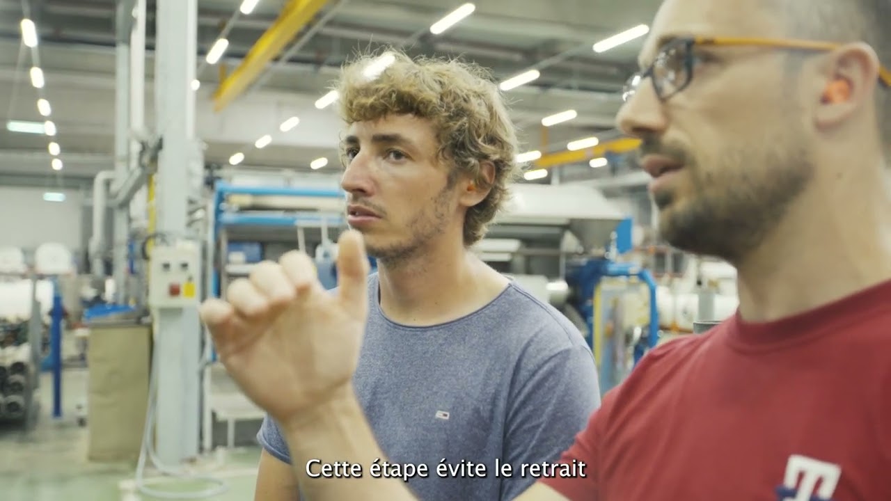 Comment est fabriqué un tissu pour voile de parapente? Réponse en image en compagnie de Théo de Blic