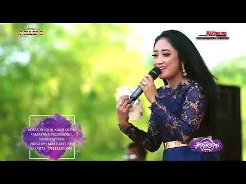 KARANG CINTA - ANISA RAHMA | OM ADELLA LIVE BREBES [SEAFOOD SANTA]