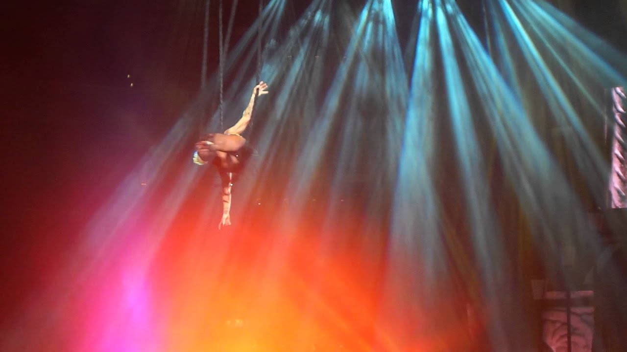 TRY P!nk 12-6-14 The Truth About Love Tour, Wells Fargo Center, Philadelphia - YouTube