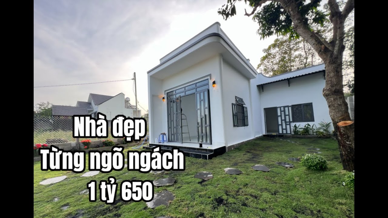 Bán nhà vườn đẹp xanh mát thiết kế hiện đại kiên cố gần sân golf ở BRVT