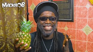 Macka B's Wha Me Eat Wednesdays 'Pineapple/Ananas' 6/12/2017