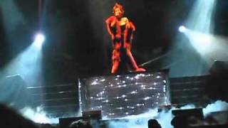 甄妮 - 雲河 [Singapore Farewell Tour 2010]