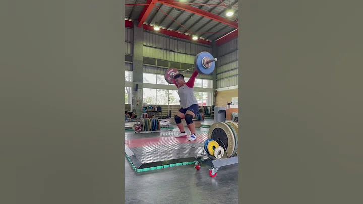 舉重訓練-抓舉 125kg - 天天要聞