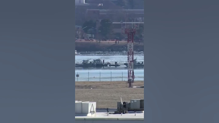 Washington DC aircraft collision has recovery mission underway