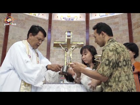 Video: Apa Yang Harus Diberikan Kepada Godson Pada Hari Pembaptisan