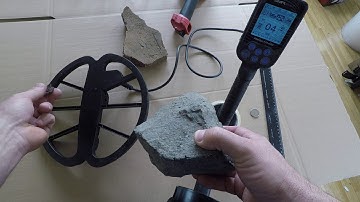 Minelab Vanquish 540 vs Nokta - Makro Simplex +