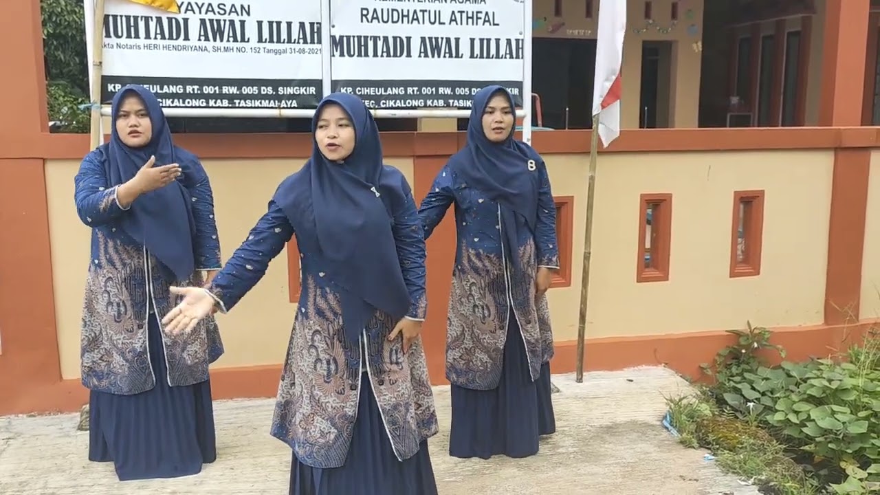 ASMAUL HUSNA DAN GERAKAN||
