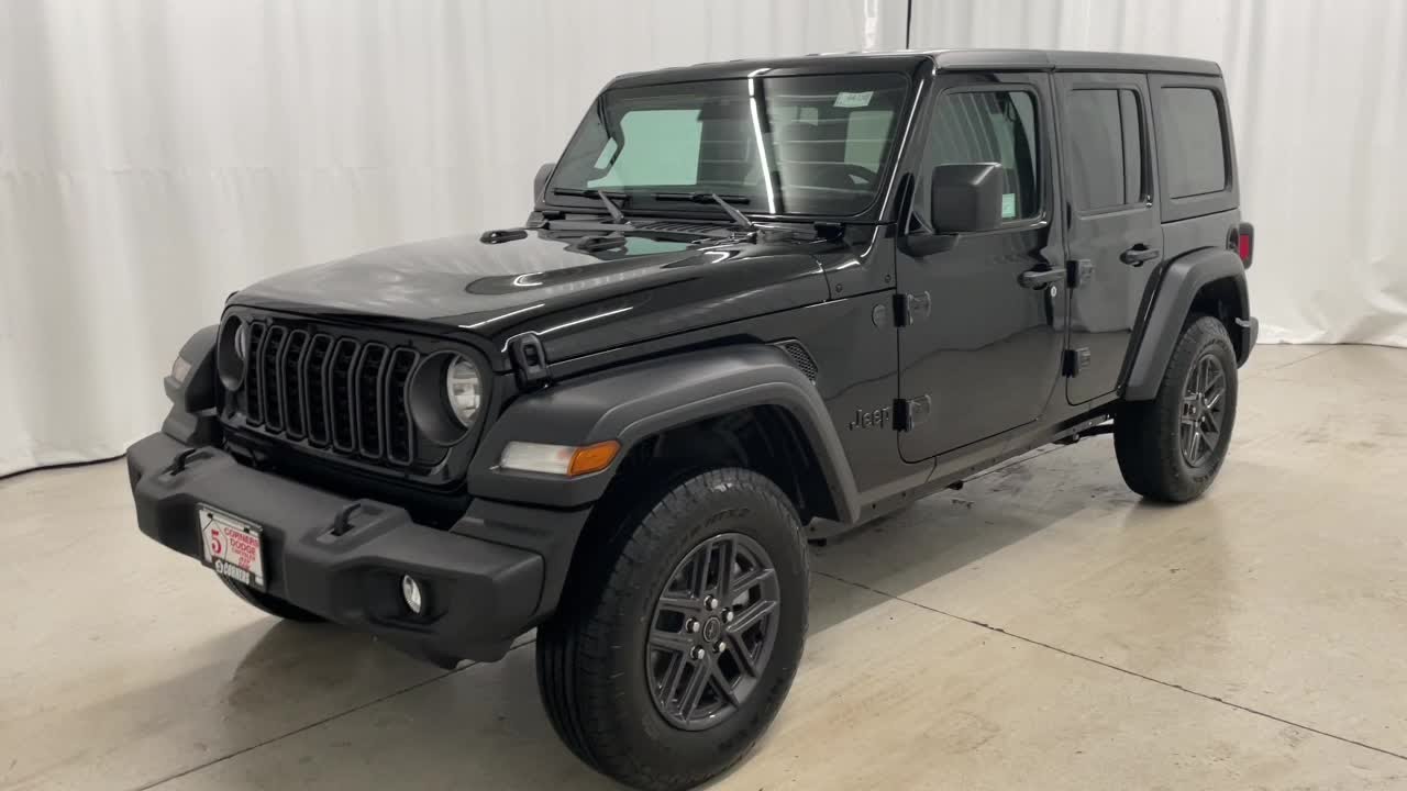2024 Jeep Wrangler Sport S West Bend, Hartford, Mequon, Menomonee Falls WI
