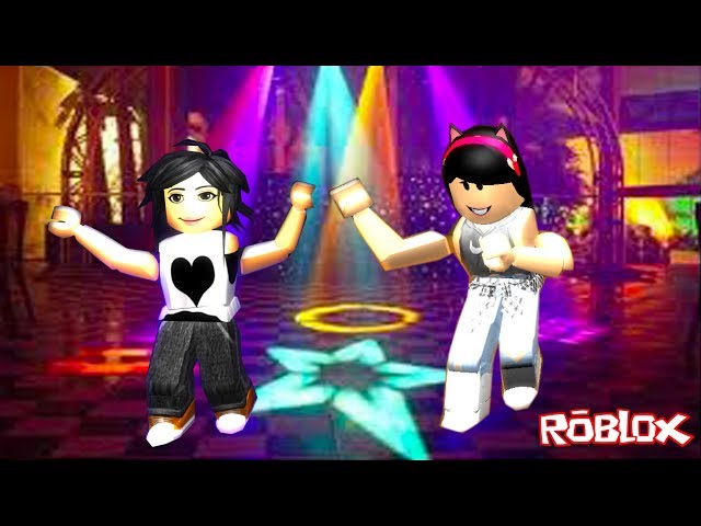 até a boneca do roblox dança melhor que eu kskaksk.