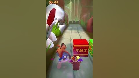 Crash On the Run! - 35. Dino Might! _ Nitro Thorn Thing (Battle Run)