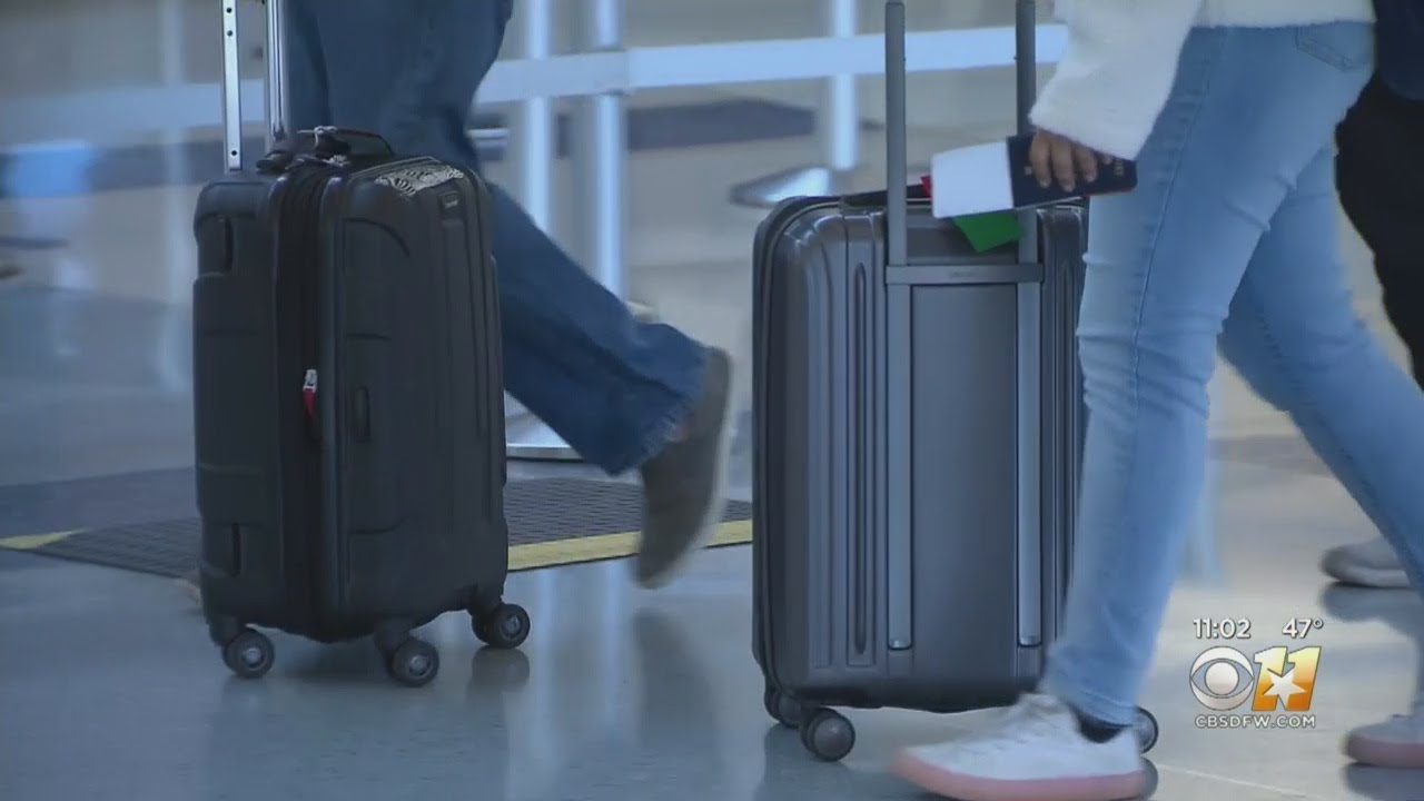 Airports, Roadways & Bus Terminals Crowded With Holiday Travelers - YouTube