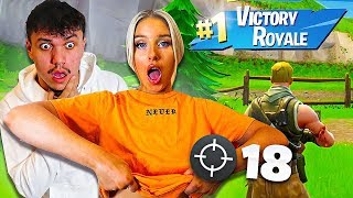 1 KILL = REMOVE 1 CLOTHING w/ GIRLFRIEND - Fortnite Challenge