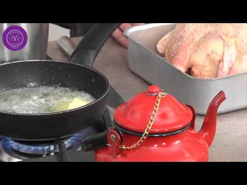 Βίντεο: Πώς να μαγειρέψετε έναν κόκορα στο φούρνο το