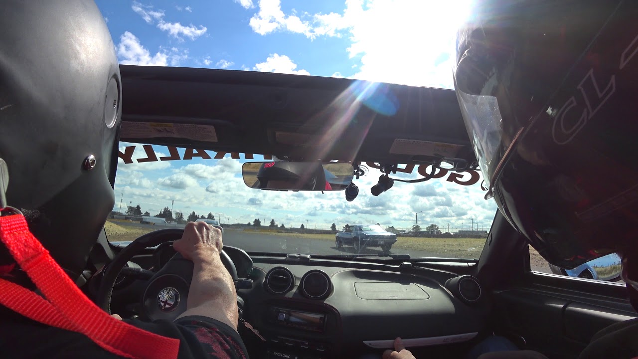 Alfa Romeo 4C in Race mode at SCR with GTR inside car ActionCam video ...