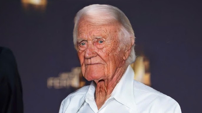He Utterly Hated Gregory Peck, Now We Know the Reason Why - YouTube
