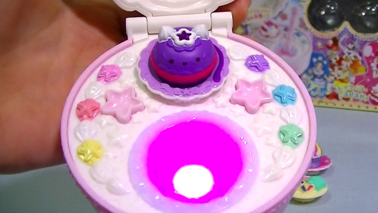 キラキラ☆プリキュアアラモードスイーツパクト！おもちゃで遊ぶ！kirakira Precure a la mode sweets pact Trance forming Toys