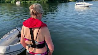 Test of an automatic life jacket that was last serviced 25 years ago