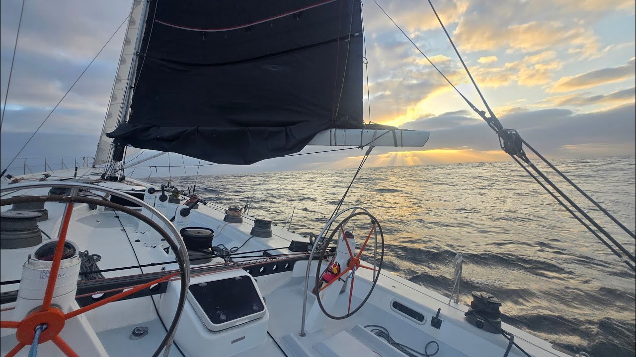 ⁣Don't Be Afraid to Gybe