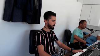 Ümmet Çelik Yağmur Yağar Şıpır Şıpır Buz Gibi