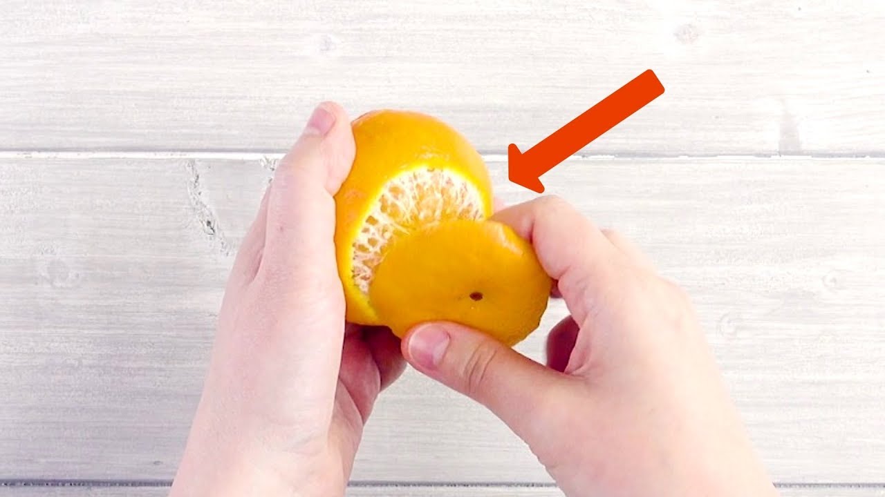 Вот как нужно чистить мандарины, чтобы они украшали стол. Малыши в восторге!