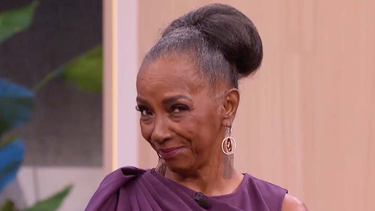 A Sassy Senior Finds A Man! ❤️ 🙌🏾 II STEVE HARVEY