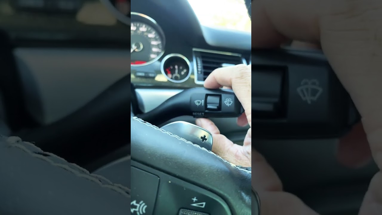 Цифровой спидометр Audi - Audi s8 2007 года