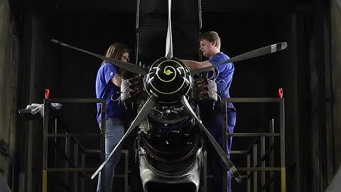 Aerospace Engineering and Operations Technologists and Technicians Career Video