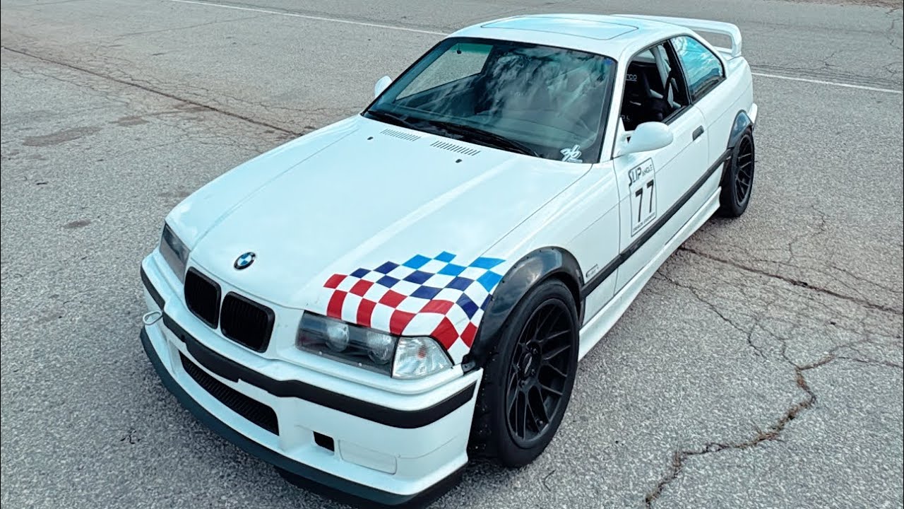 Streets of Willow CW: BMW E36 328is First Track Day