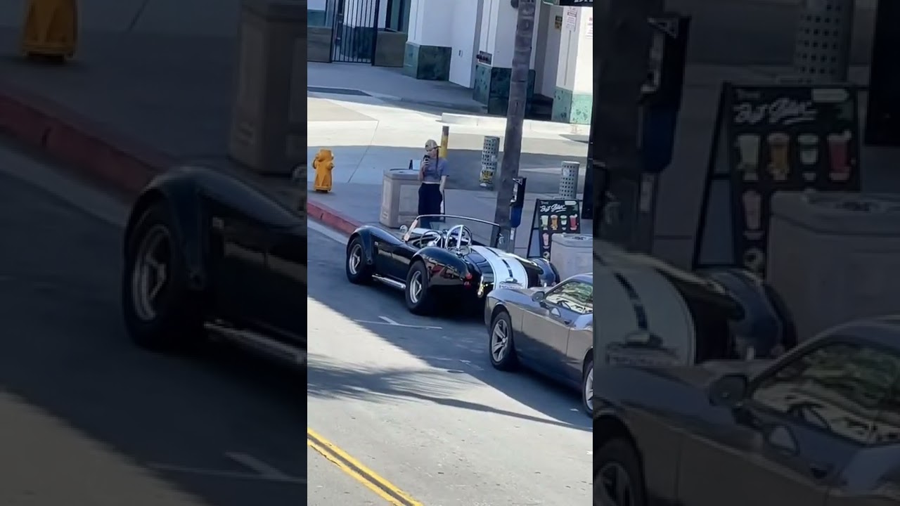 Spying on my Cobra to see the reactions! This is what its like driving a cobra