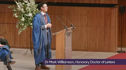 Be a Realistic Optimist - Dr Mark Williamson gradu...
