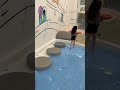 スライムの上を歩くお嬢