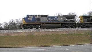 CSX Northbound Autoracks D8 w/ K5HLL in Marietta,Ga 12-30-2011Β© (16x9)
