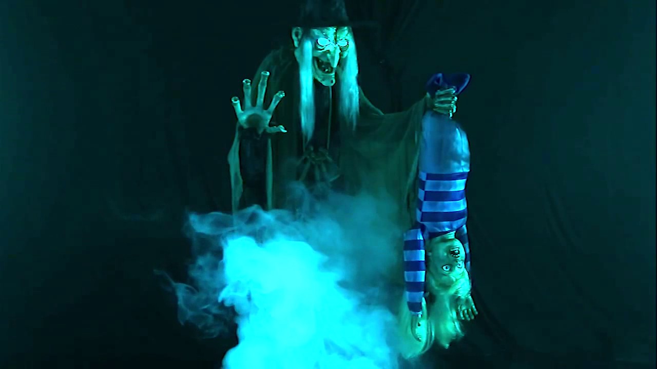 STEW BREWING WITCH W FOG ANIMATED MR124446 YouTube